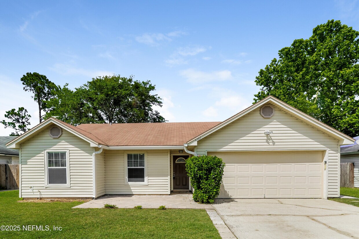 Foto principal - 8767 Spring Harvest Ln E