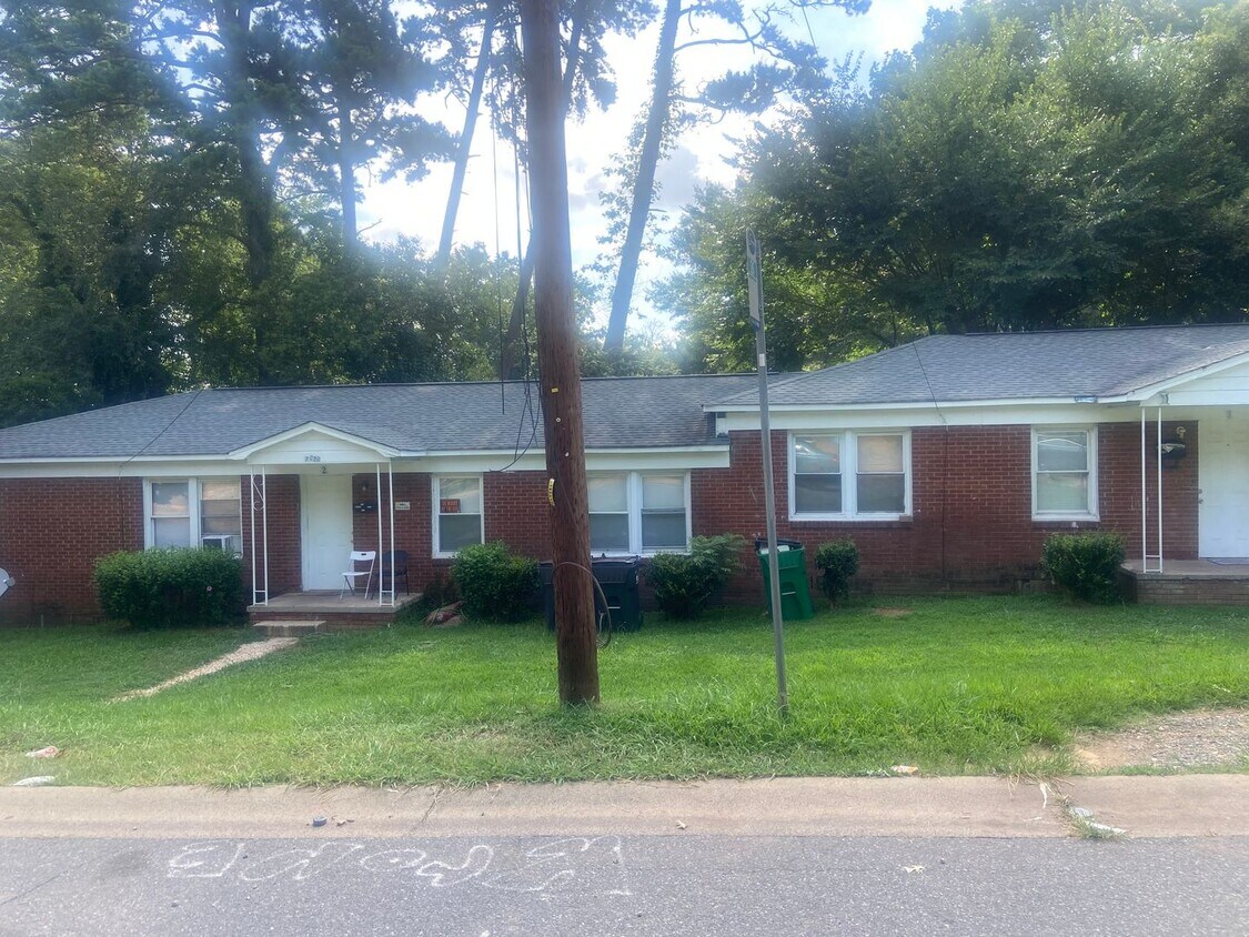 Foto principal - 2120 Kennesaw Dr