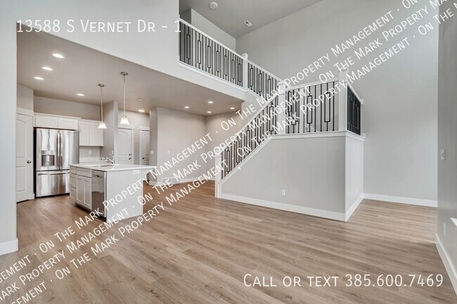 Foto del edificio - 13588 Vernet Dr