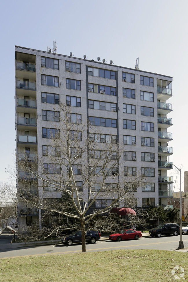 Building Photo - Imperial House Apartments