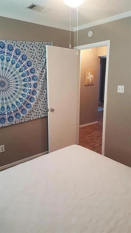 Foto del edificio - 801 Bracewood Cir