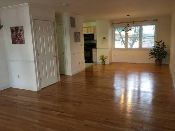 Foto del edificio - Rye Townhouse- 3 Bedroom  2.5 Baths $5985 ...