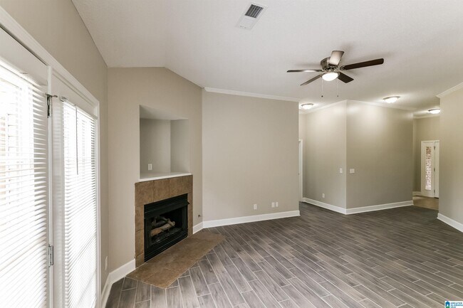 Foto del edificio - 13923 Highland Pointe Dr