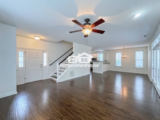 Building Photo - 446 Blue Beech Way