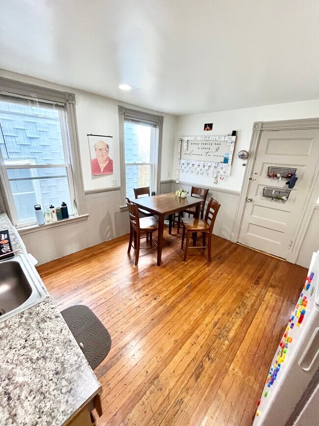 Foto del edificio - 10 Sachem St