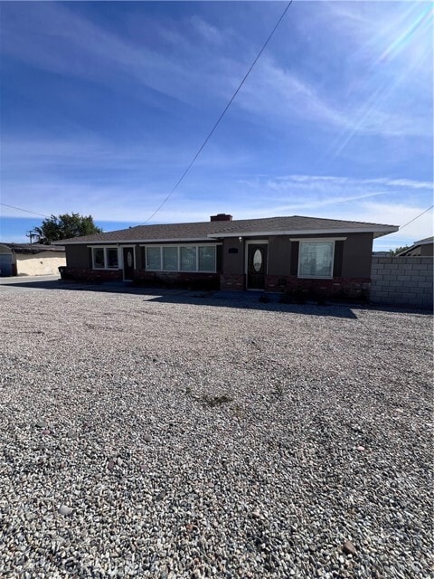 Building Photo - 18639 Orange St