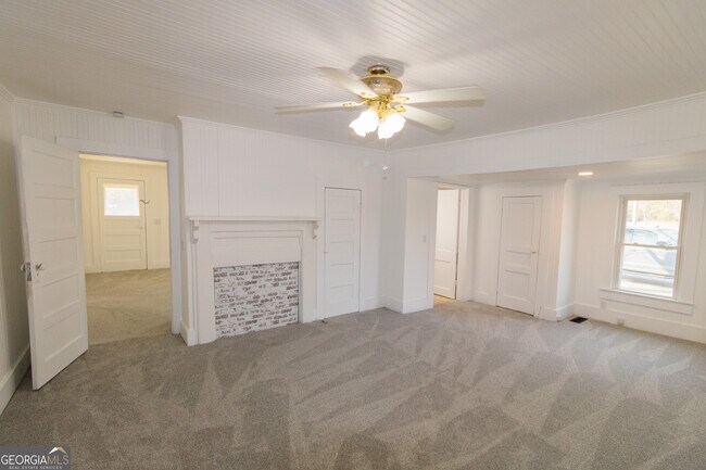 Building Photo - 3367 Rocky Ford Rd