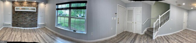 Foto del edificio - 43575 Patching Pond Square