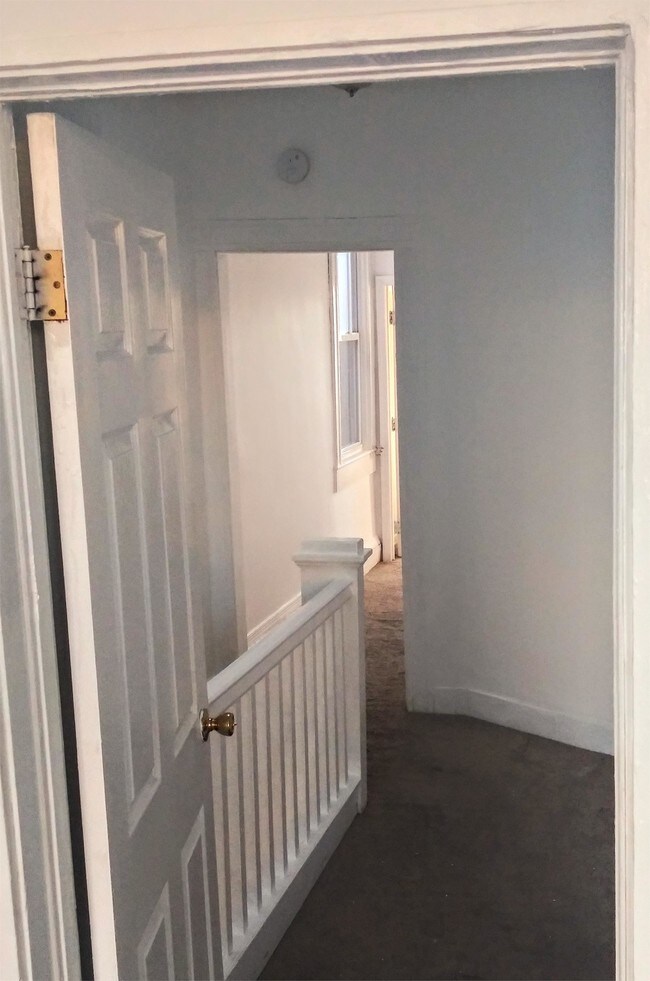 Building Photo - 663 Dumbarton Ave