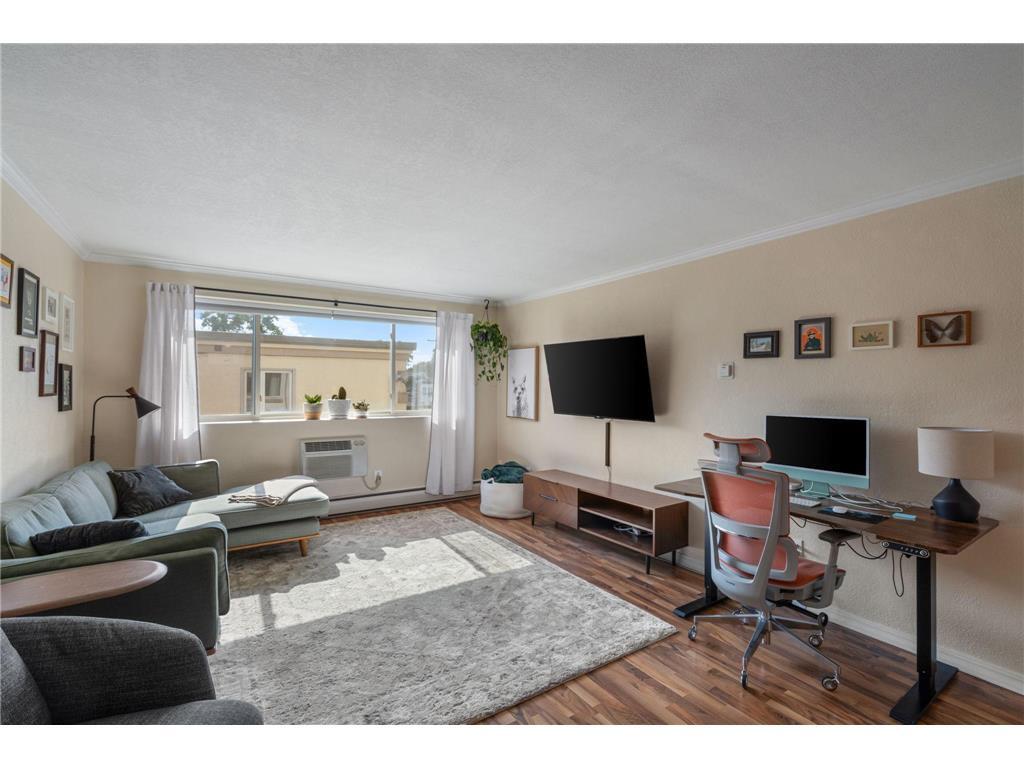 Foto principal - 3120 Hennepin Ave