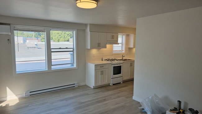 Photo du bâtiment - 790 Fraser Ave