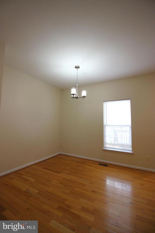 Building Photo - 9973 Shortbread Way