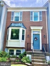 Building Photo - 6004 Joust Ln