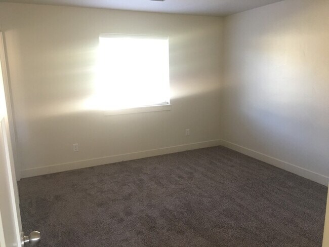 Foto del edificio - 1461 Wild Rose Way