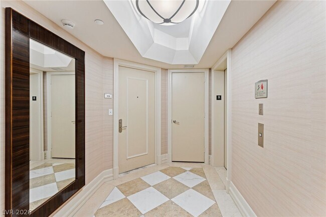 Foto del edificio - 2777 Paradise Rd