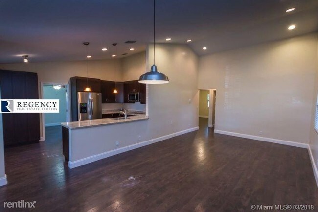 Building Photo - 830 S Wind Cir