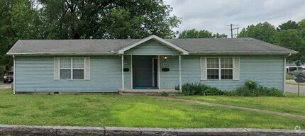 Building Photo - 504 S Jackson Ave