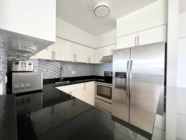 Foto del edificio - 7441 Wayne Ave