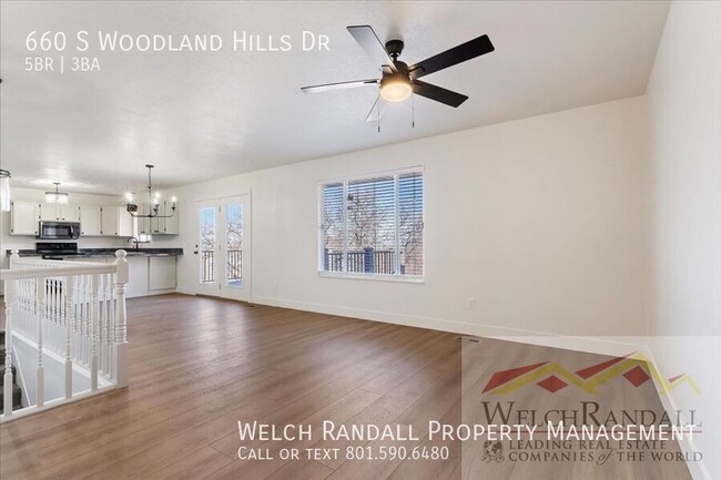 Building Photo - Spacious Single-Family Home in Woodland Hills