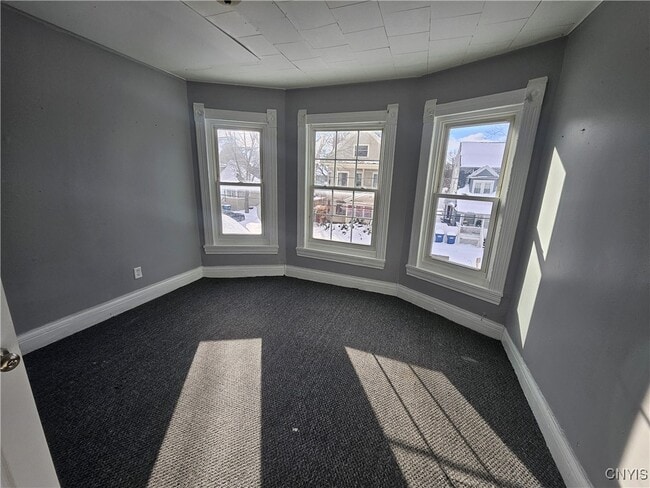 Foto del edificio - 117 Landon Ave