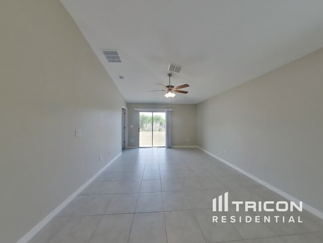 Building Photo - 7013 Gomez Rocks Ct