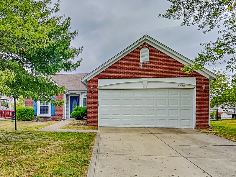 Primary Photo - 1320 Mulberry Ct