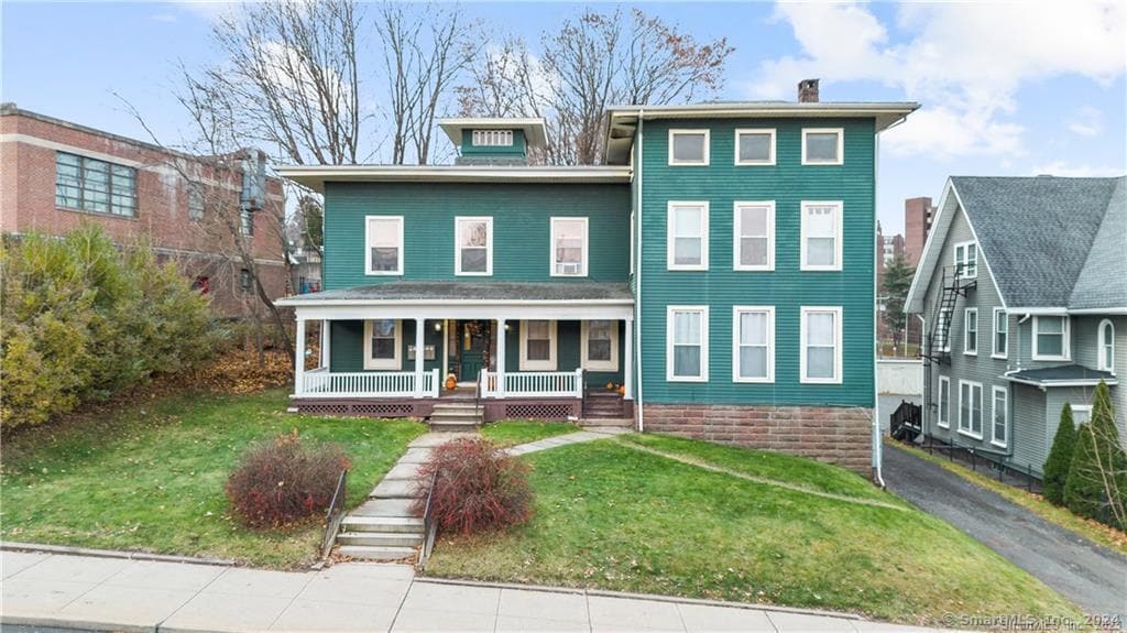 113 E Main St Unit 1, Meriden, CT 06450 Room for Rent in Meriden, CT