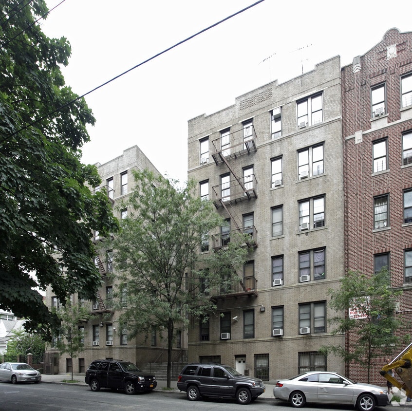 2965 Briggs Ave, Bronx, NY 10458 Apartments in Bronx, NY