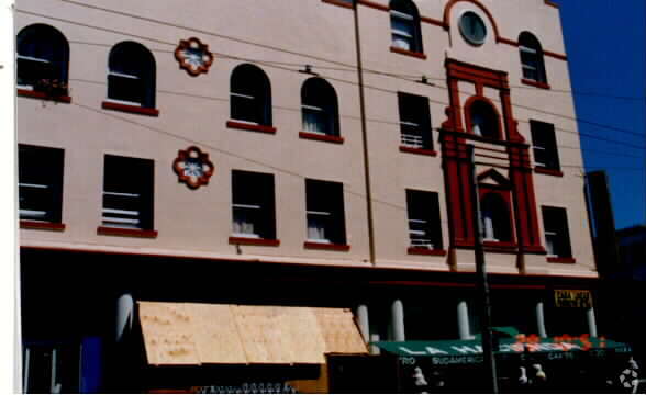 Foto del edificio - 3116 16th St
