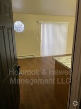 Building Photo - 4531 Boardwalk Dr
