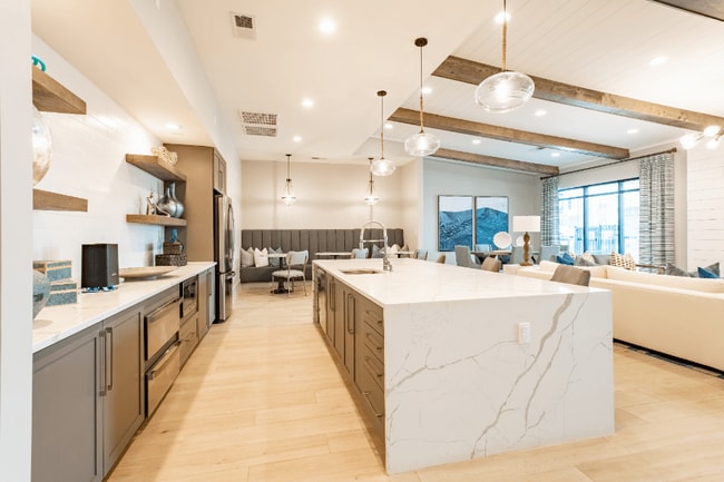 Building Photo - Hawthorne at Westport