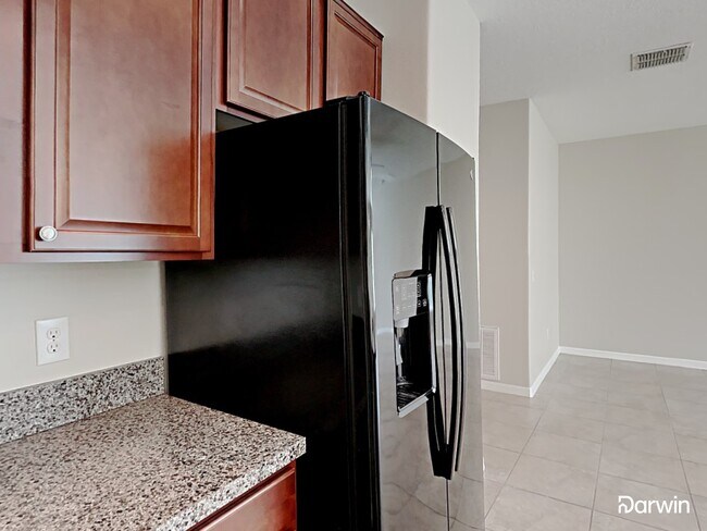 Building Photo - 7241 Somerset Pond Dr
