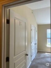 Building Photo - 3915 Cherokee Woods Way