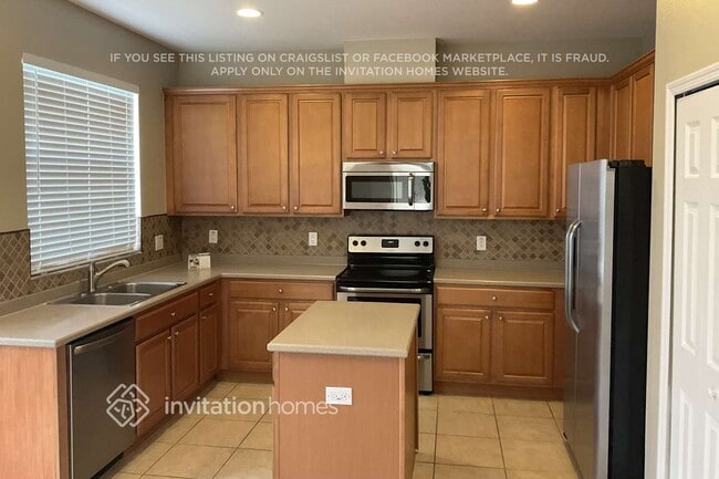 Building Photo - 3947 Stornoway Dr