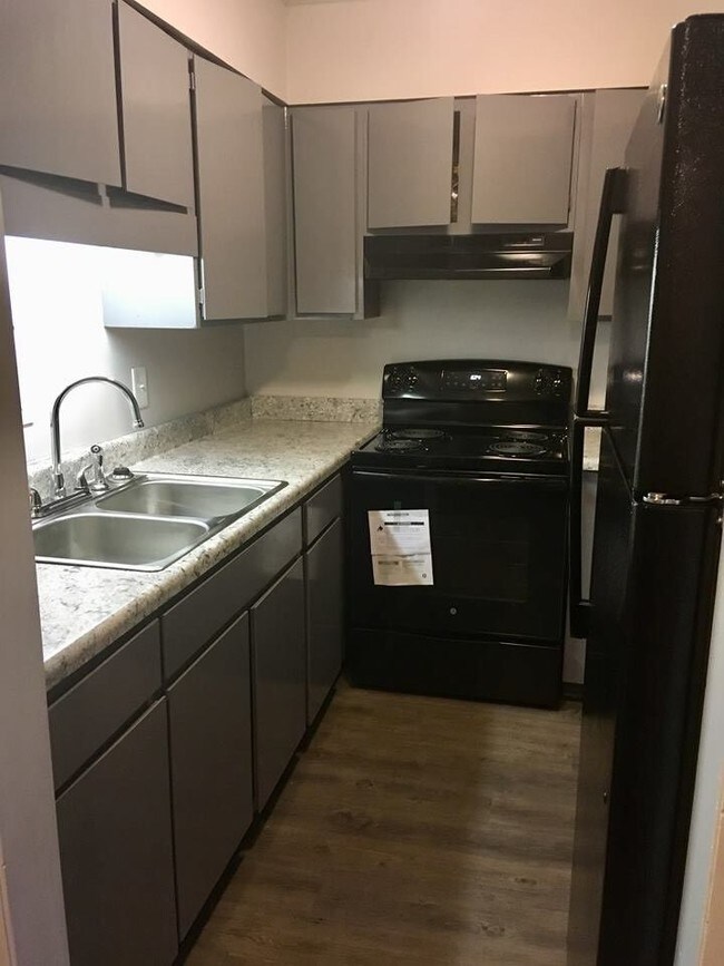 Bridgewater Retreat Apartments Kingsport, TN