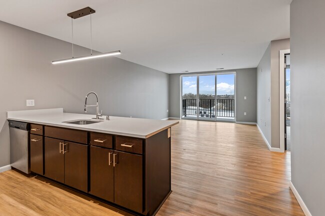 Building Photo - 8041 W Bluemound Rd