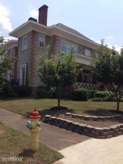Building Photo - 529 Leighton Ave