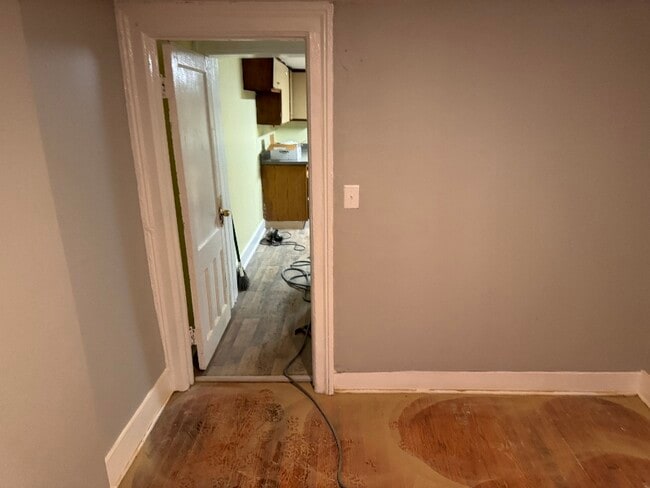 Building Photo - 103 Grand St