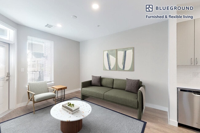 Building Photo - 861 Broadway-SI FL3-ID4633A