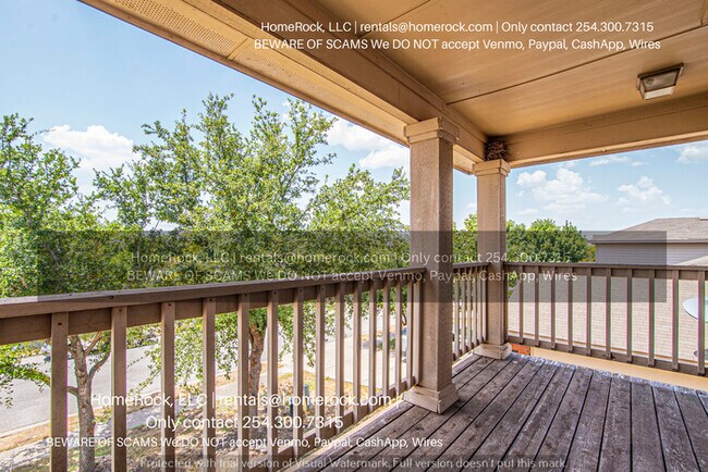 Foto del edificio - 3 Bedroom 2 Bath Home Available NOW!