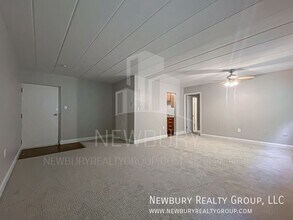 Building Photo - 1812 Chessland St