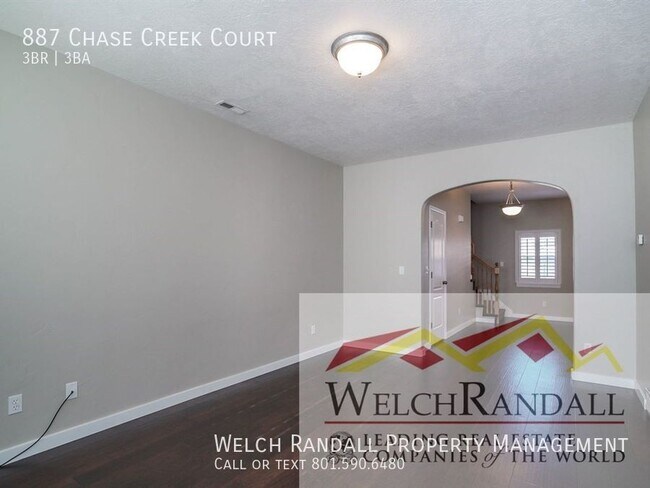 Photo - 887 Chase Brook Lane 890 E House