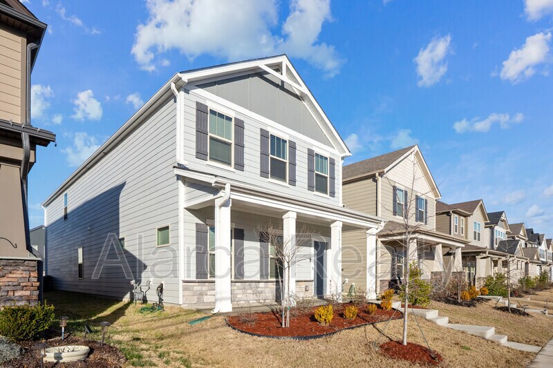 Foto principal - 11915 Old Statesville Rd