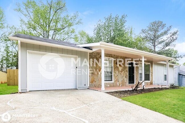 Building Photo - 11097 Shannon Cir, Hampton, GA 30228