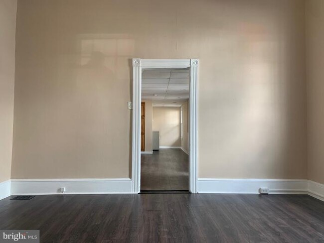 Building Photo - 3 bedroom in Adamstown PA 19501
