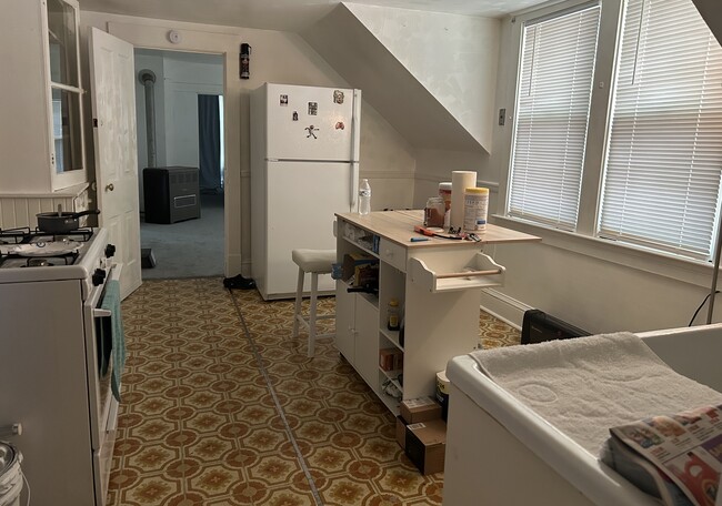 Building Photo - 6701 Hope Ave