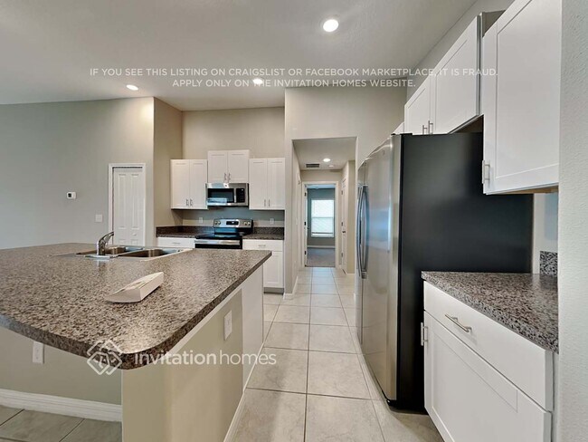 Foto del edificio - 15534 Colt Creek Pl