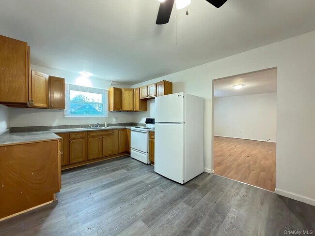 Foto del edificio - 18 Bedford Ave