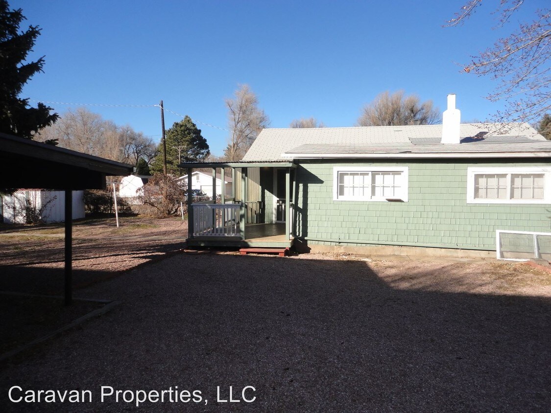 Primary Photo - 3020 Illinois Ave