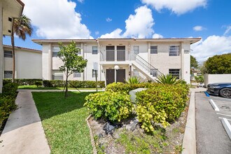 Building Photo - 3258 Coral Ridge Dr